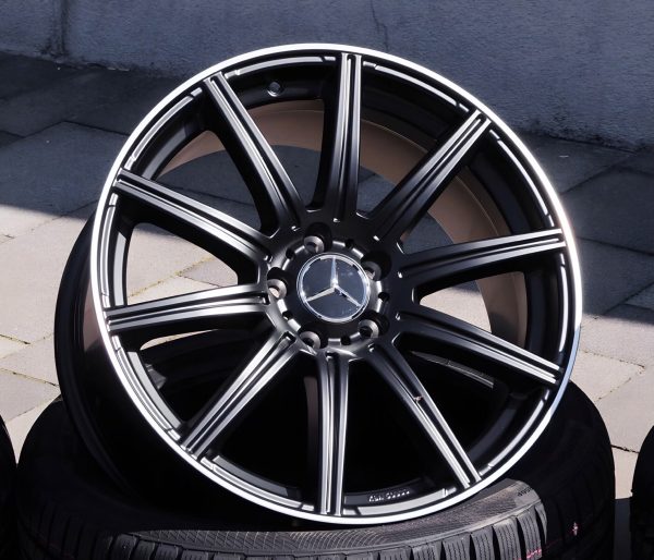 19” OEM Mercedes Multispoke wheels with brand new tyres