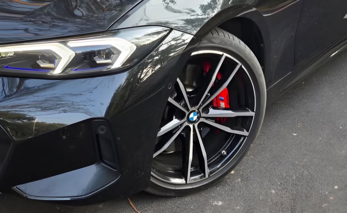 19” OEM BMW 3 Series G20 Sportpack wheels with Bridgestone Runflat Tyres (Like new) - Image 3