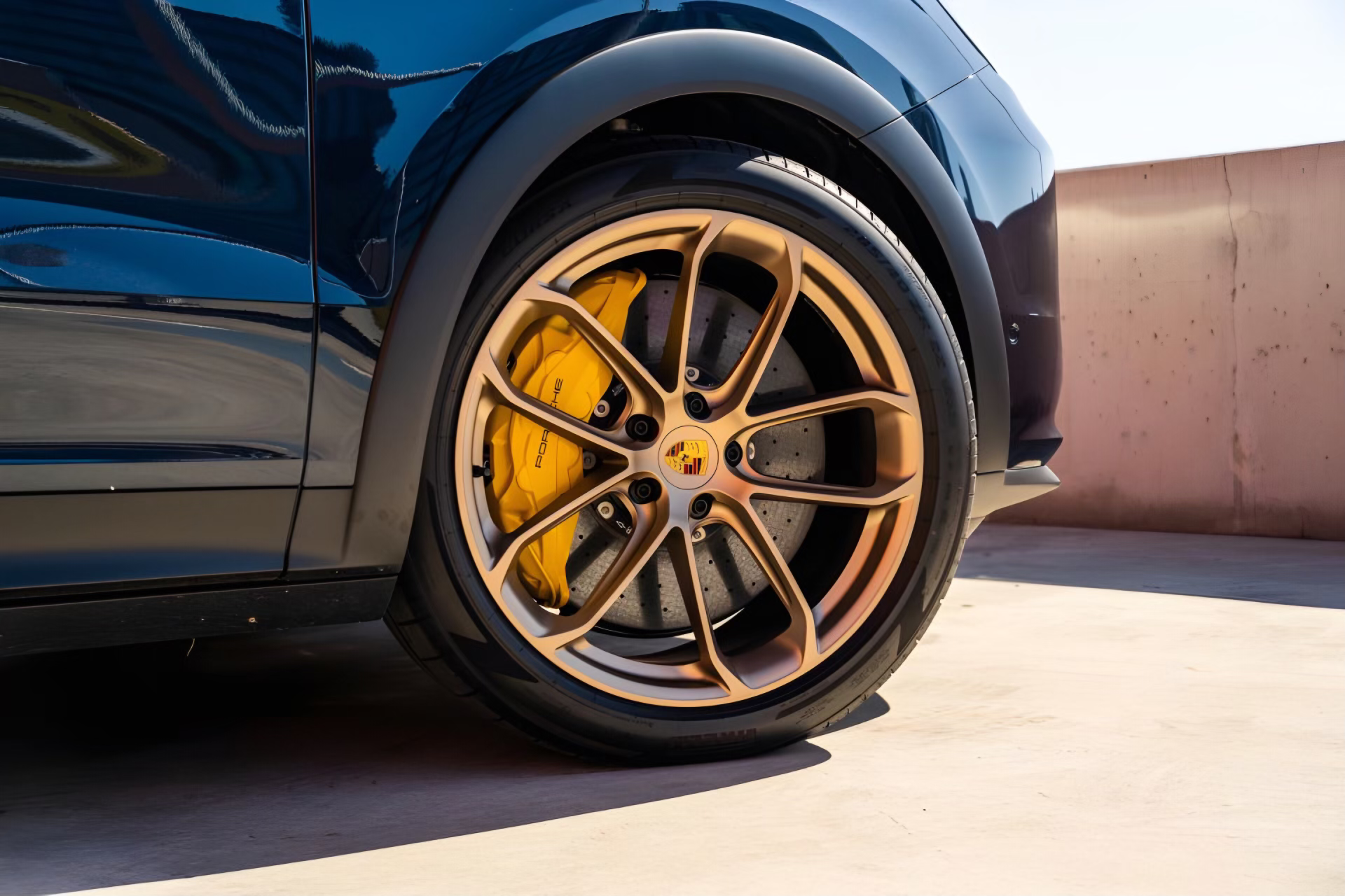 20” Porsche Cayenne/Panamera Wheels with Pirelli Tyres - Image 2